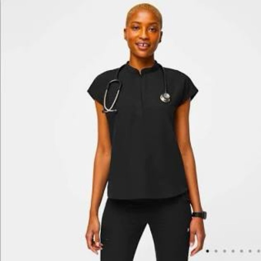 Figs Black Rafaela Top Size Medium